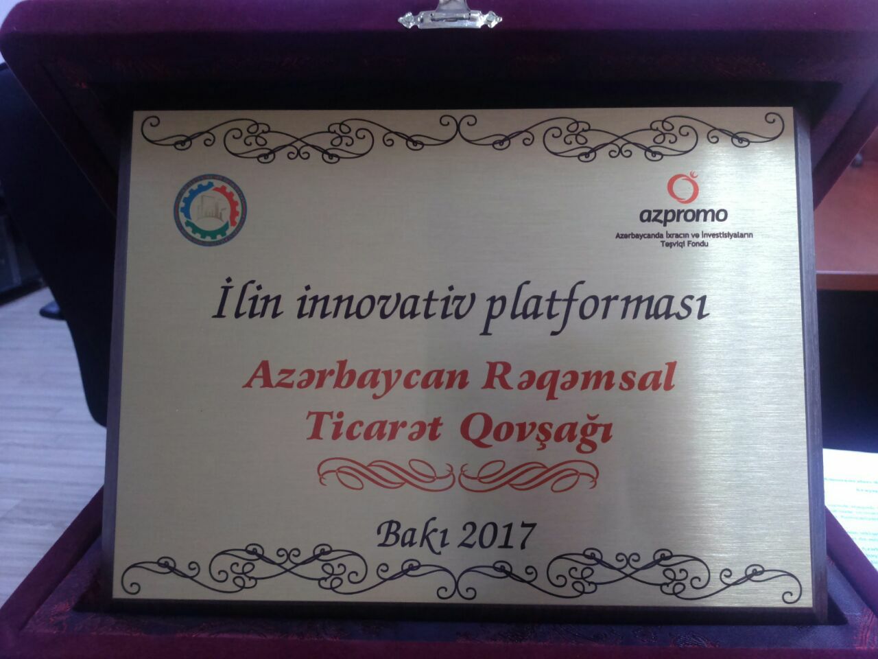 Azərbaycanın Rəqəmsal Ticarət Qovşağı "İlin innovativ platforması" mükafatına layiq görülüb
