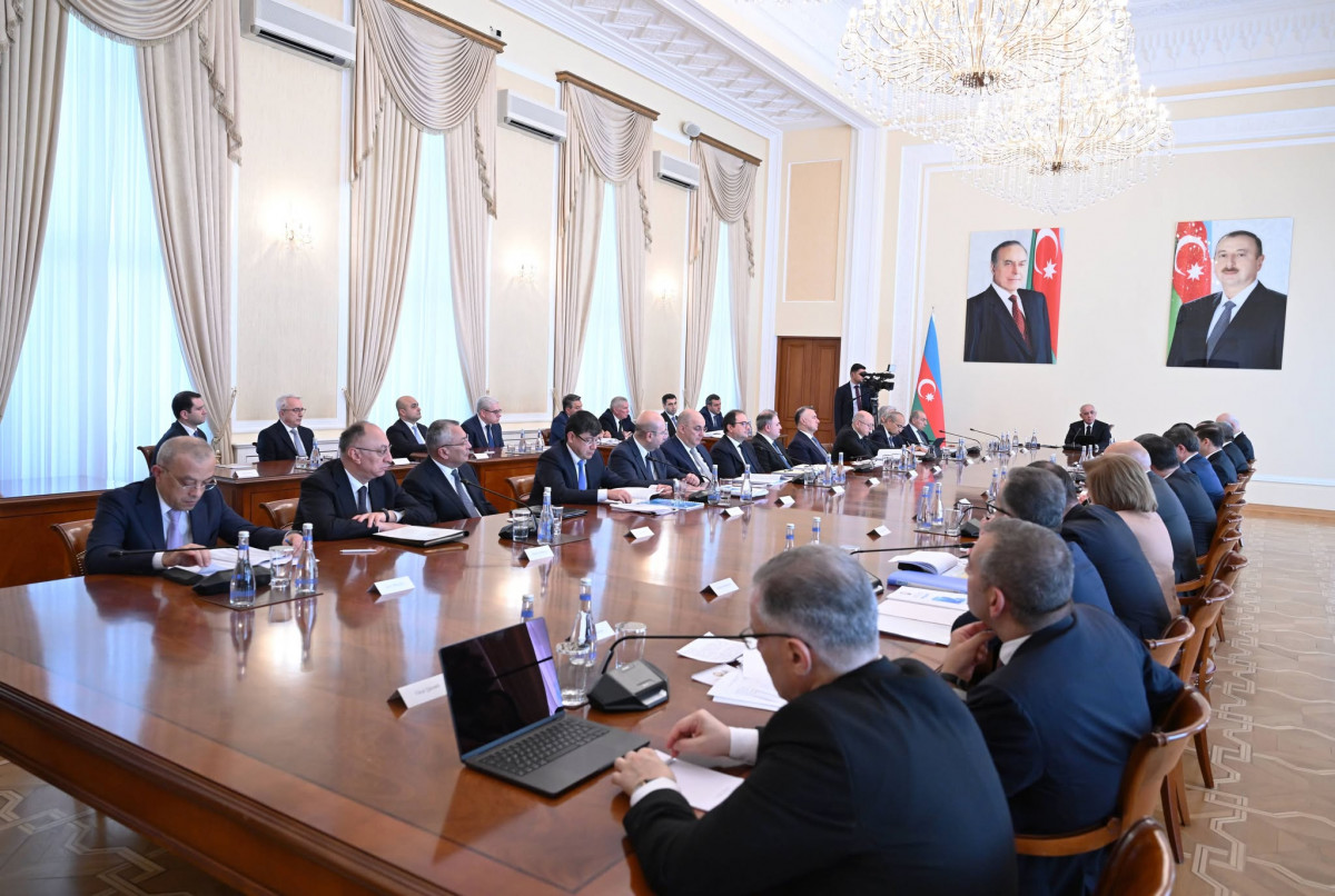 Nazirlər Kabinetində dövlət və icmal büdcə layihələrinin müzakirəsi olub