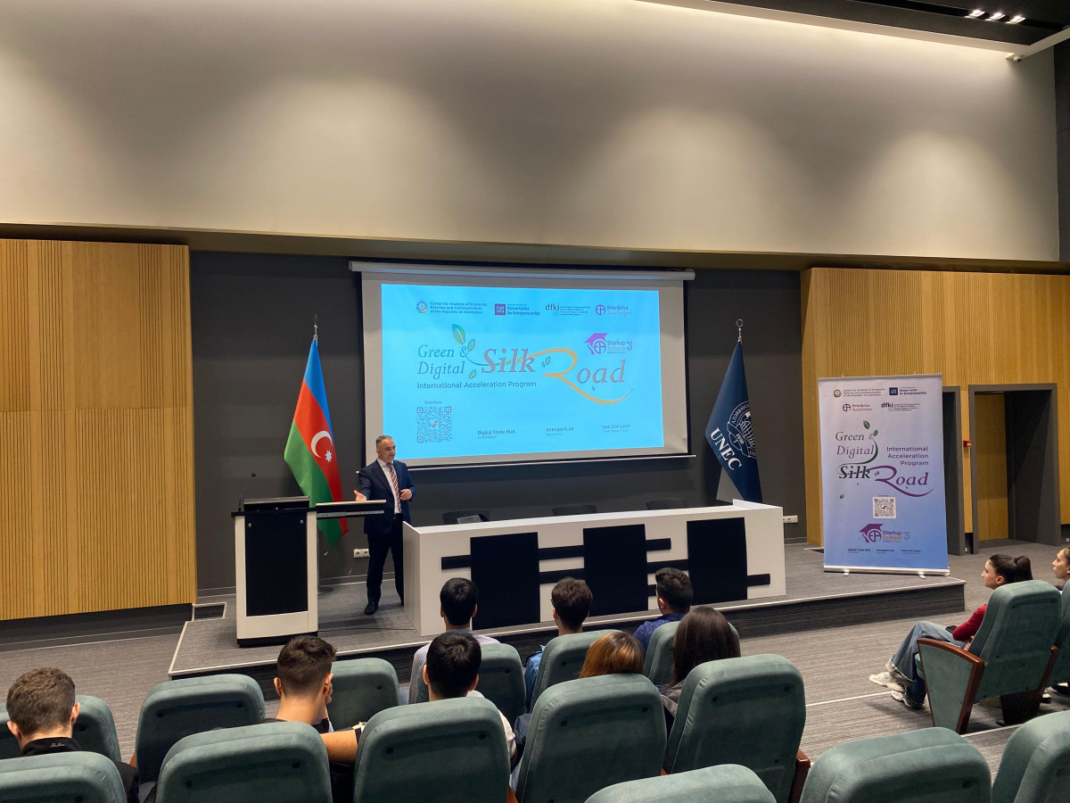 UNEC-də “Startup School 3” layihəsinin infosessiyası keçirilib