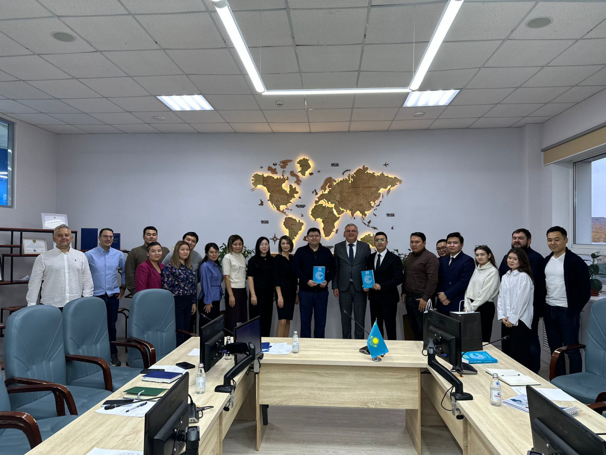 The book  on "Turkic States Economy" presented in Kazakhstan