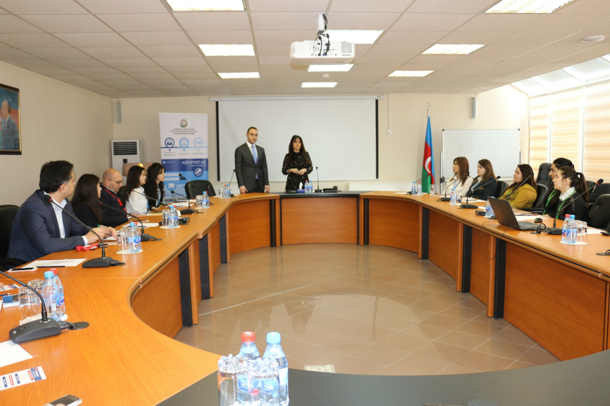 “Bir Pəncərə” İxraca Dəstək Mərkəzi “İxrac strategiyası” mövzusunda təlim keçirib
