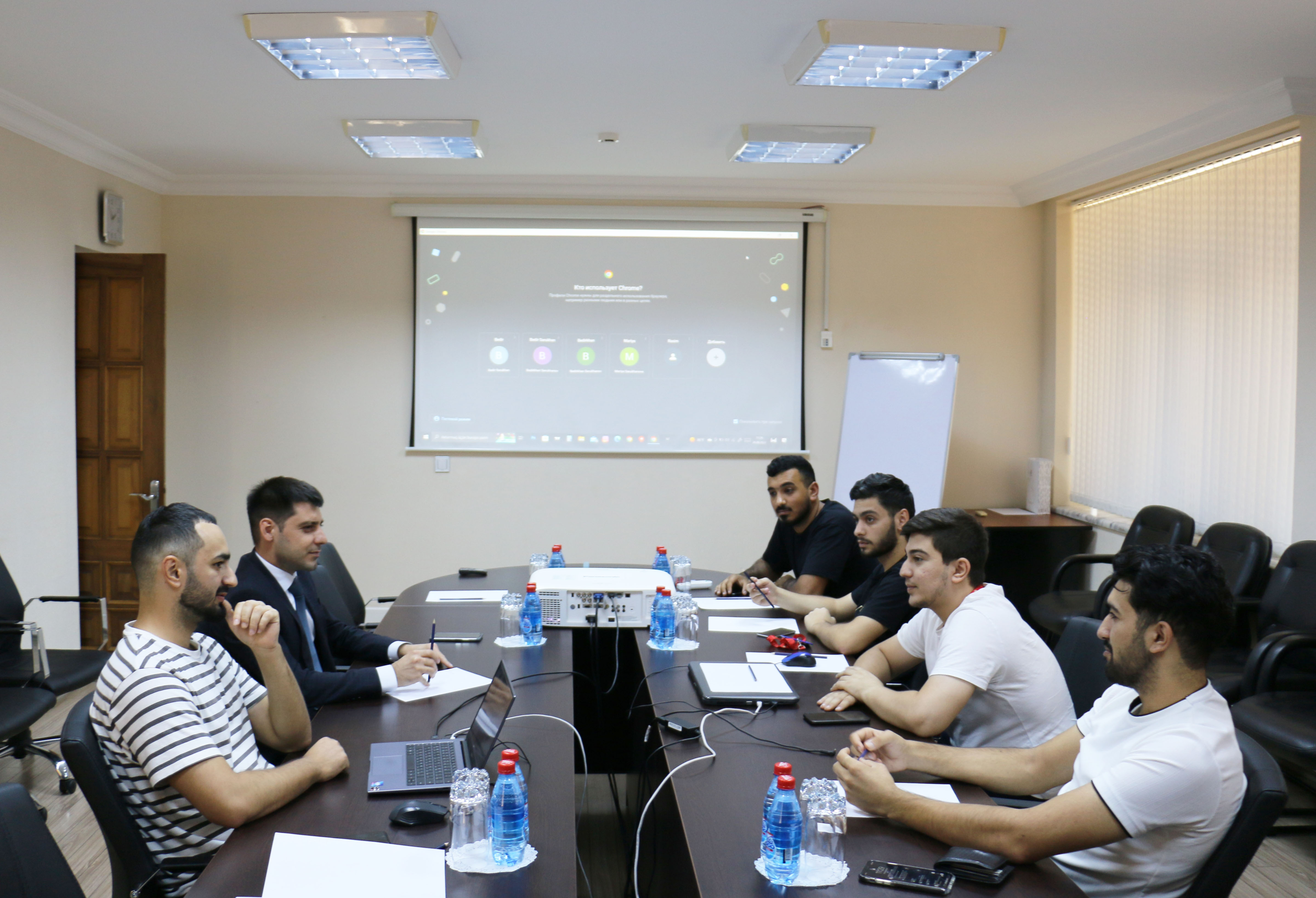 Azexport portal held a meeting with young people who started international e-commerce