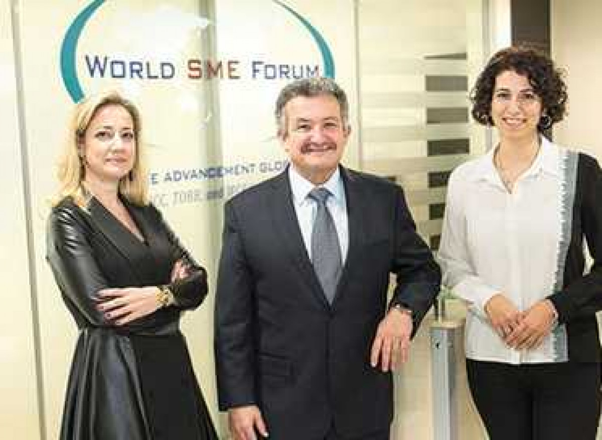 Hürriyyət qəzeti İİTKM-in Dünya SME Forumu ilə birgə layihəsi barədə yazib