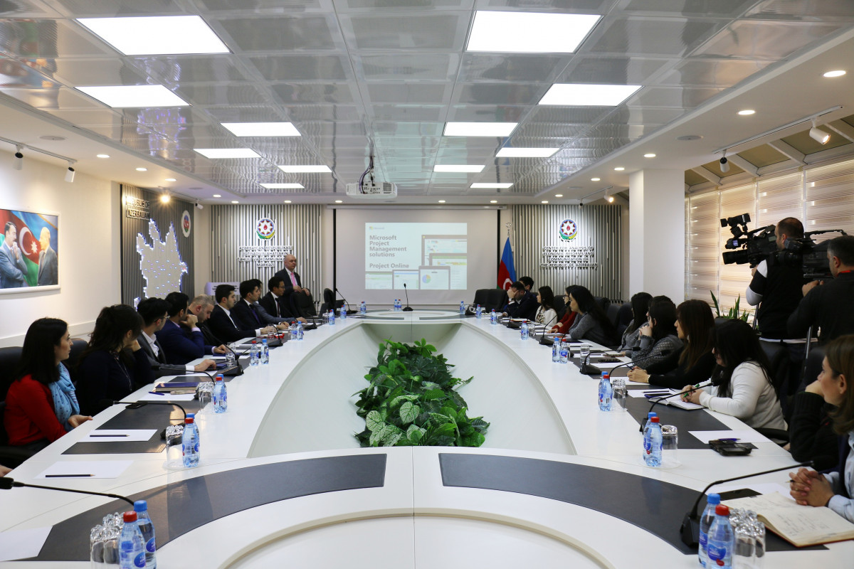 EnterpriseAzerbaijan.com and Microsoft Hold Training on Project Management