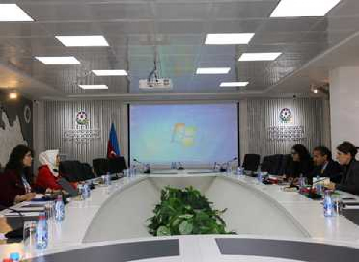 İİTKM-də İFC nümayəndələri ilə görüş keçirilib