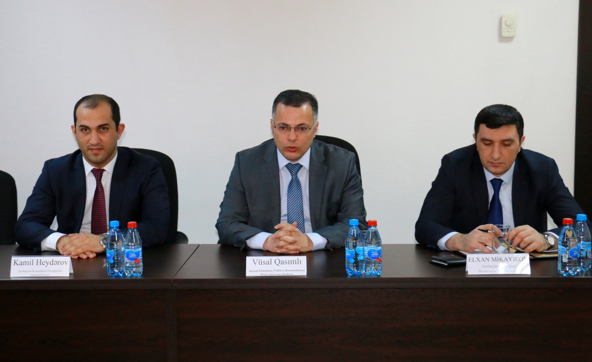 Vüsal Qasımlı Beynəlxalq Valyuta Fondunun ekspertini qəbul edib