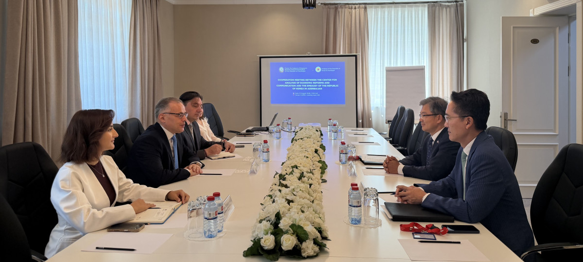 Vusal Gasimli Discusses the Prospects of the Middle Corridor with the Ambassador of the Republic of Korea to Azerbaijan