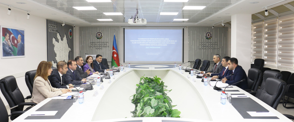 İİTKM-də qida təhlükəsizliyinin təmin edilməsinə dair dövlət proqramının icrası müzakirə edilib