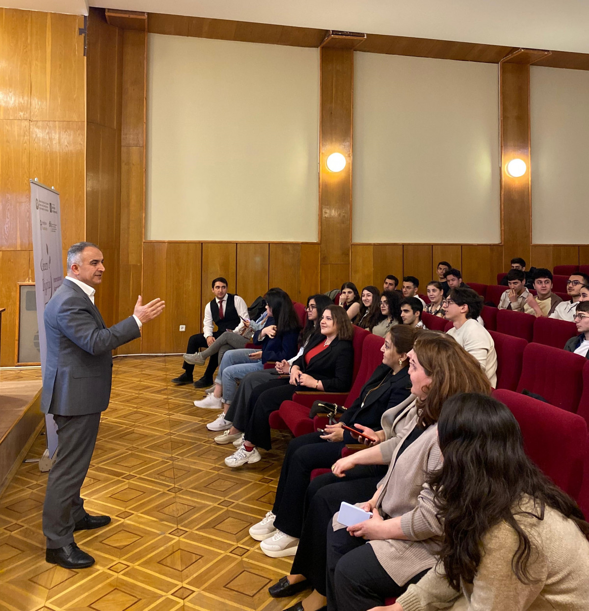 “Startup School 3” Azərbaycan Tibb Universitetində təqdim olundu