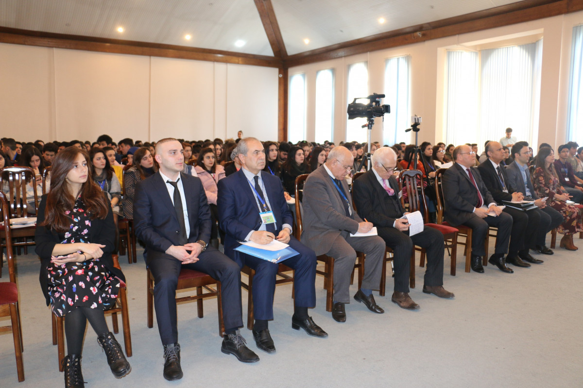 EnterpriseAzerbaijan.com portalı “Odlar Yurdu” Universitetində startap təlimi keçirdi