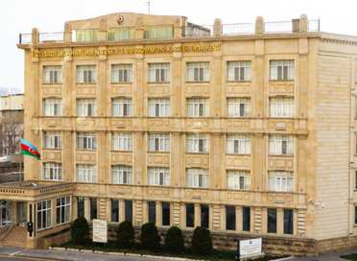 Four Years Since the Establishment of the Center for Analysis of Economic Reforms and Communication