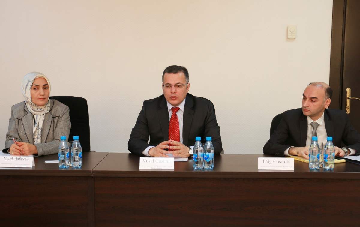 İqtisadi İslahatların Təhlili və Kommunikasiya Mərkəzində Dünya Bankının ekspertləri ilə görüş keçirilib