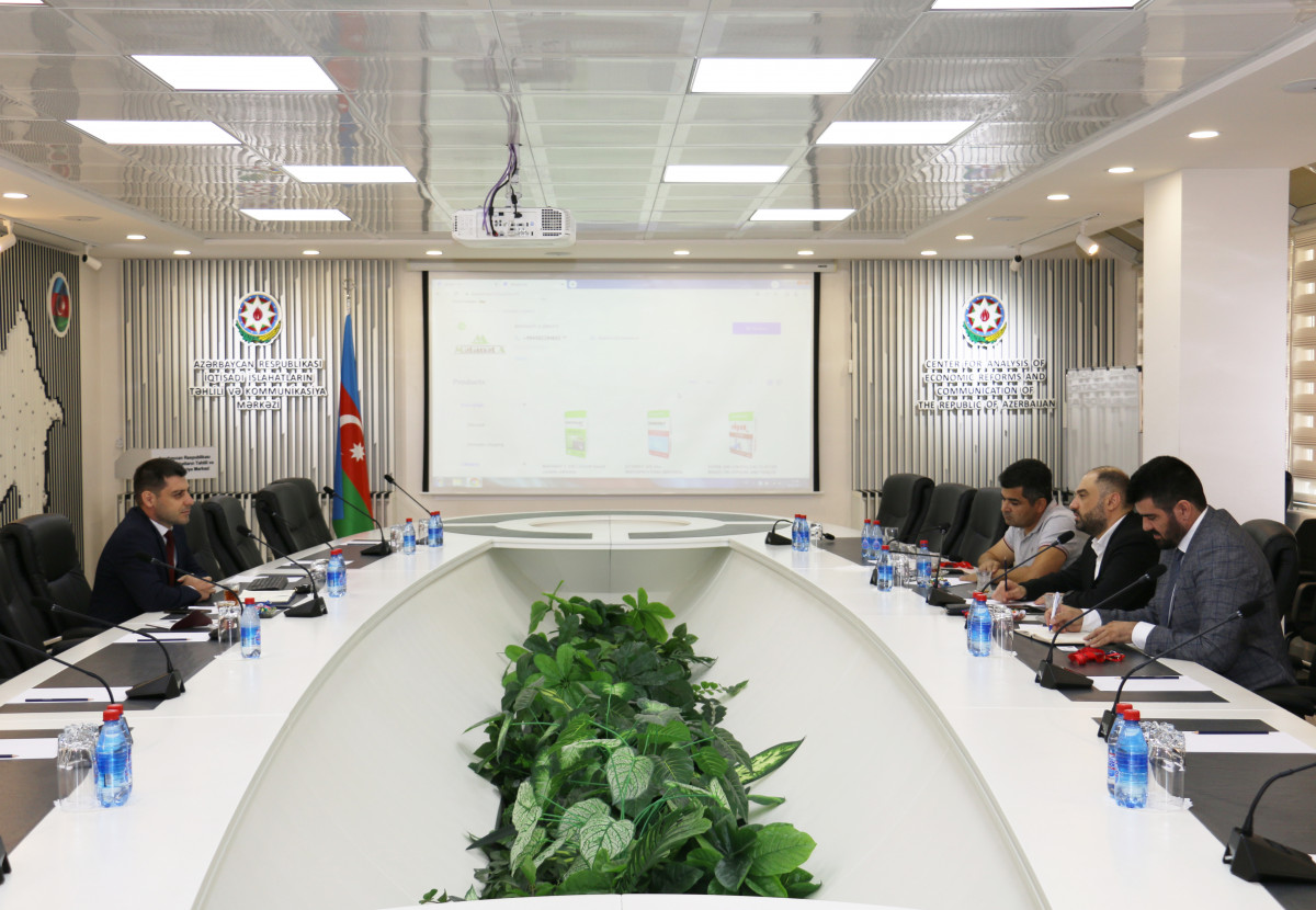 The head of "Azexport" portal held a meeting with representatives of olive oil and wine producing companies