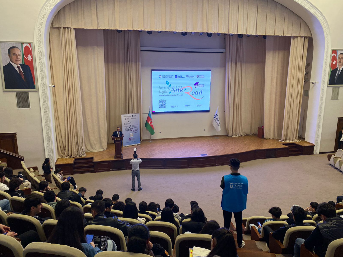 AzTU-da “Startup School 3” layihəsinin infosessiyası keçirilib