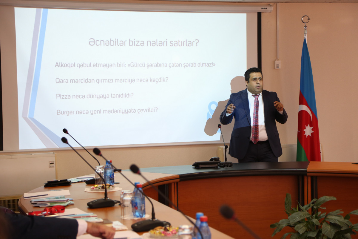 Seminar on Digital PR Held at the “One-Stop” Export Support Center