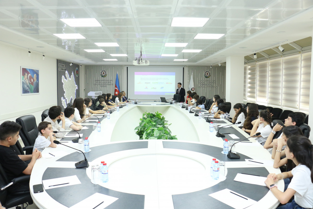 An Open Doors Day was held at CAERC on the occasion of International Children's Day