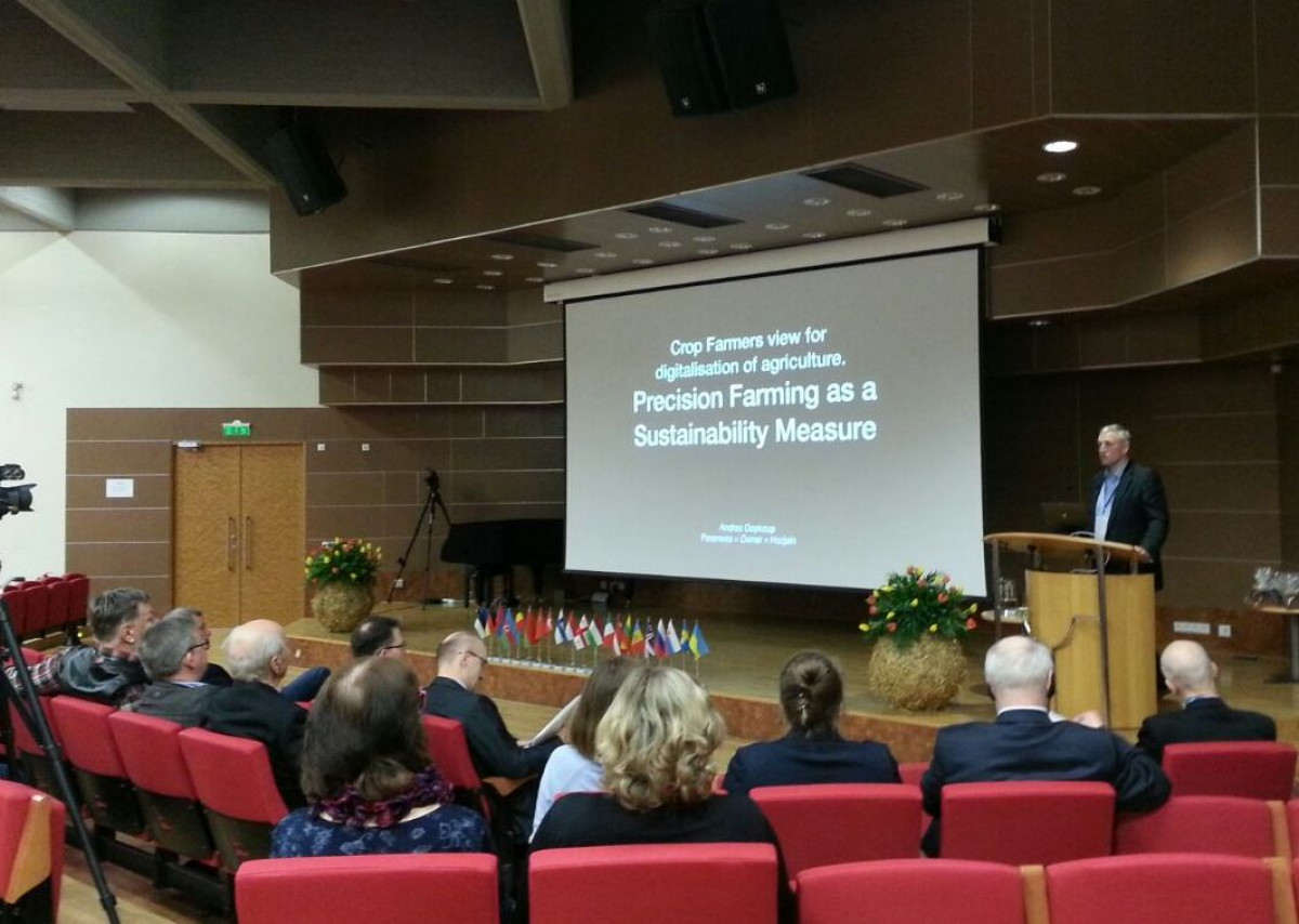 A CAERC representative participates in discussion on “The Digital Future of Global Agriculture” in Estonia