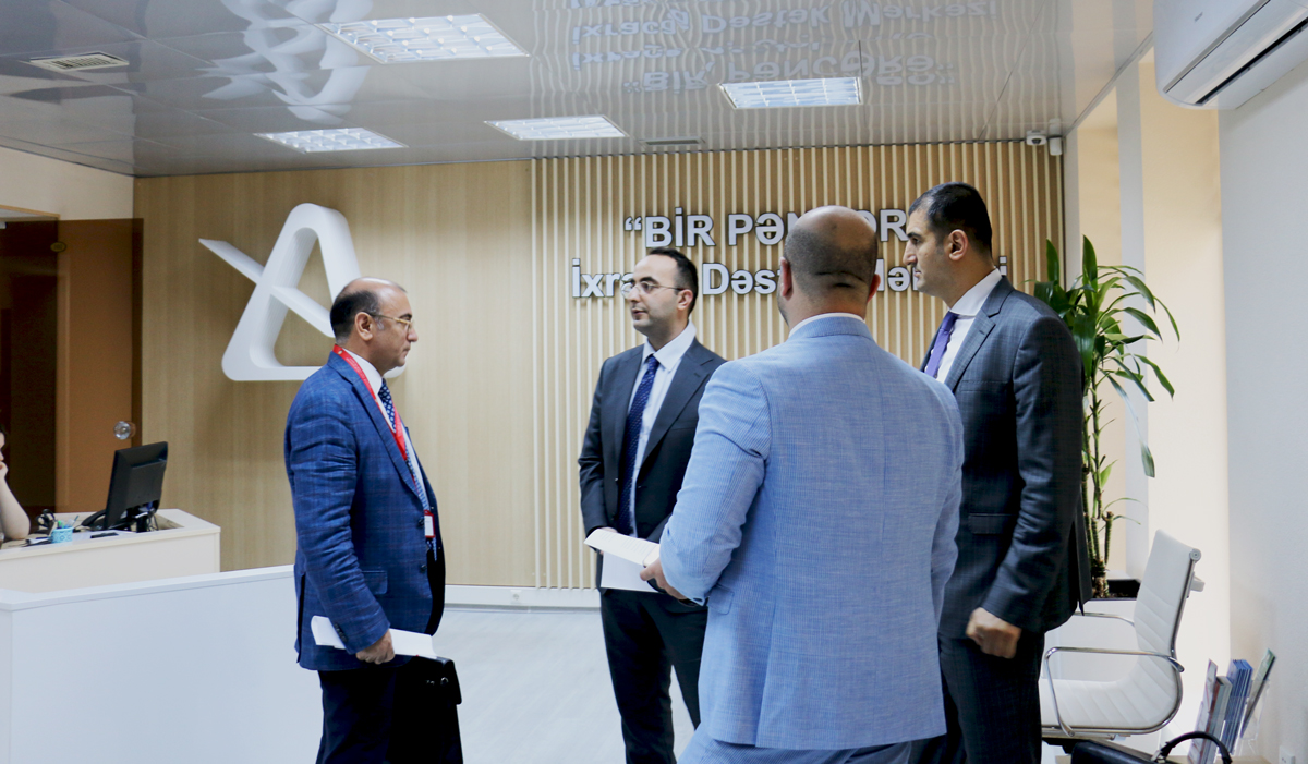 Entrepreneurs’ Familiarization Tour Held at the “One-Stop” Export Support Center