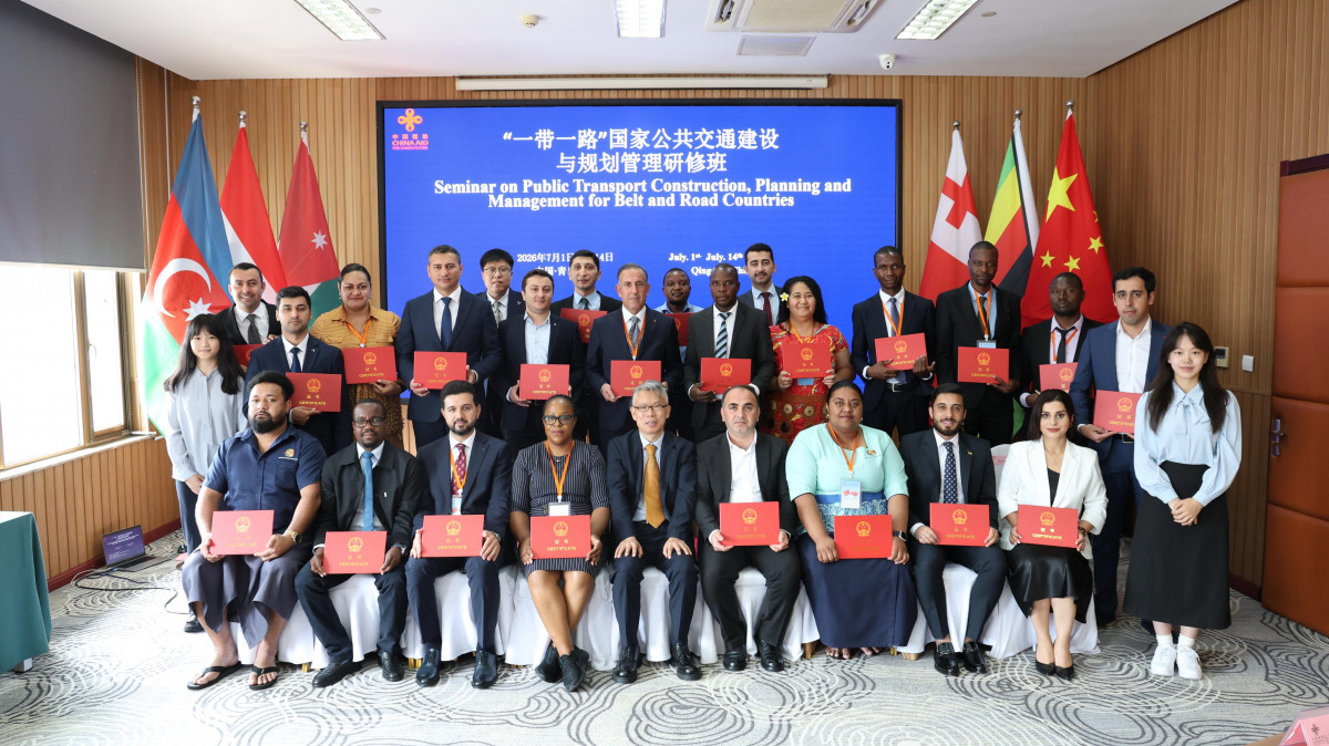CAERC Representative Participates in an International Transport Seminar Held in China