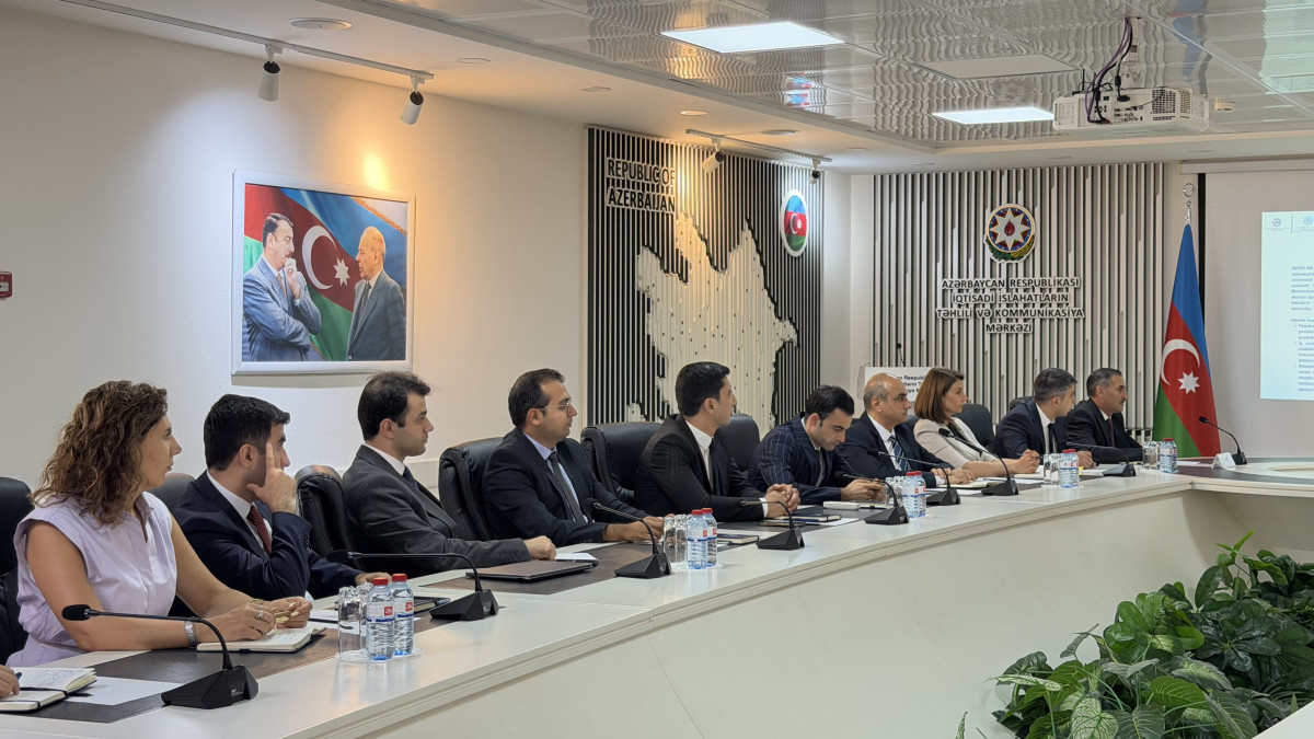 İİTKM-də Azərbaycan Dövlət İdarələri və İctimai Xidmət İşçiləri Hİ nümayəndələri ilə görüş keçirilib