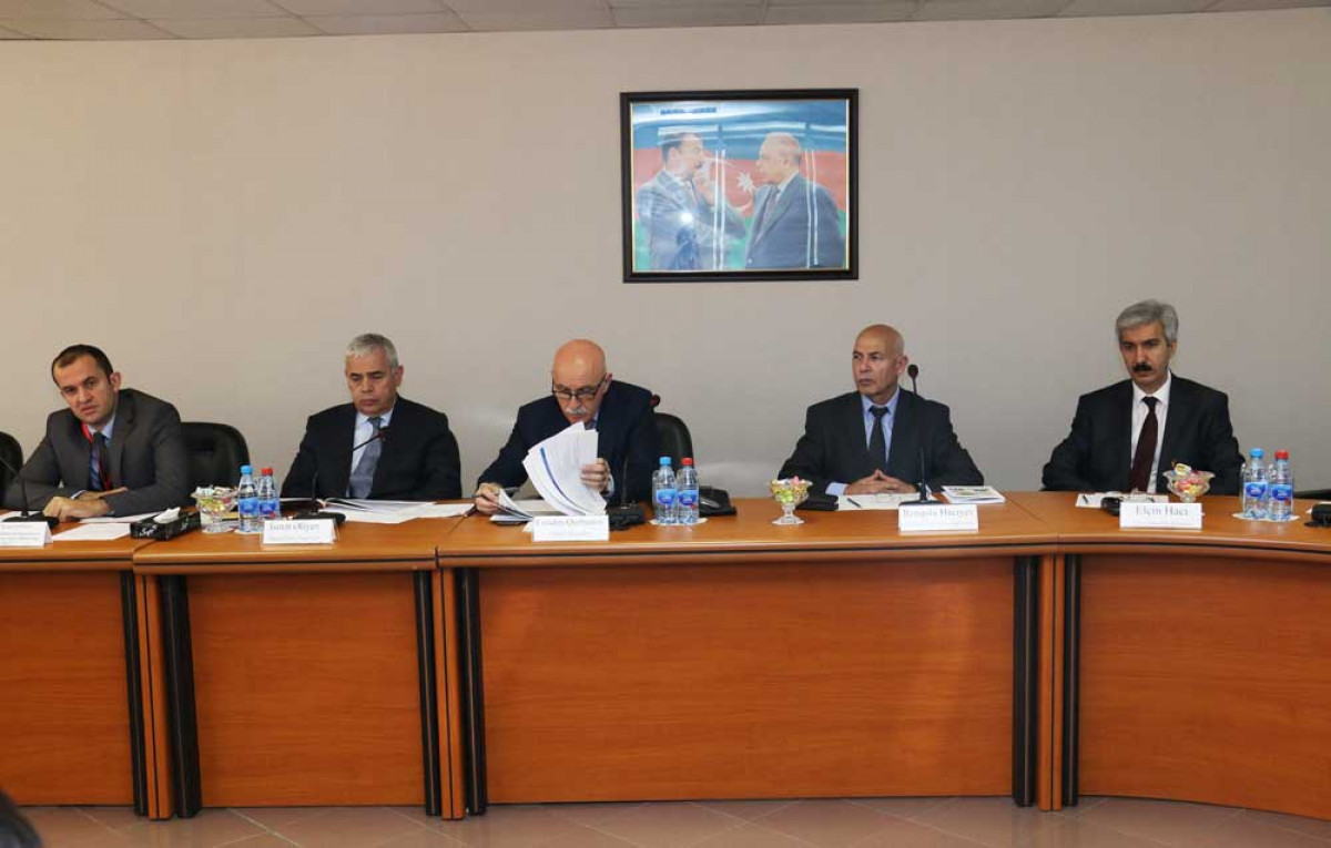 Working Group Discussions of the Commission on the Business Environment and International Rankings Were Held