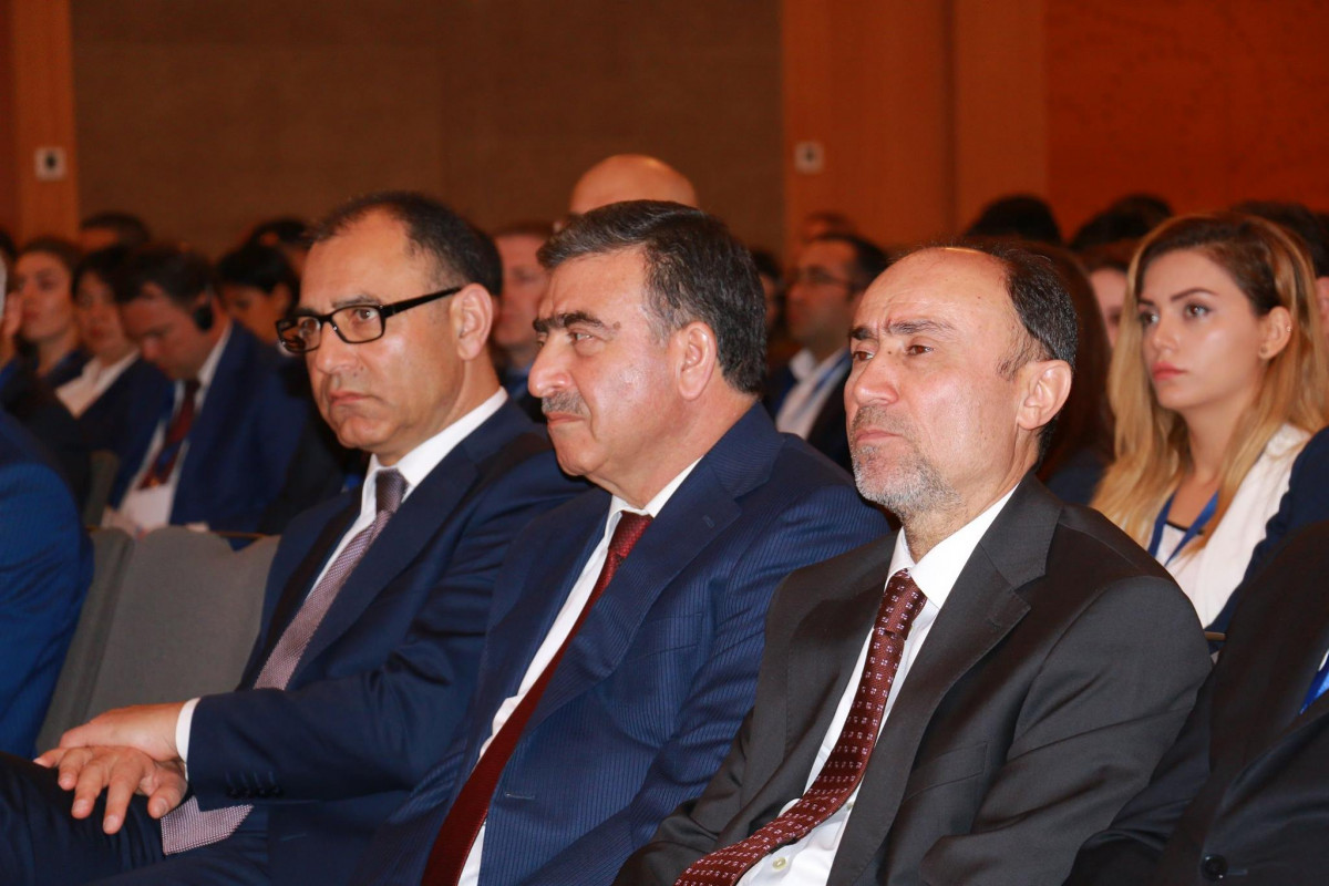 Executive Director of CAERC Vusal Gasimli Delivers Opening Speech at a Conference Organized by the Azerbaijan Banks Association