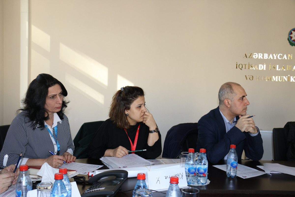 “Sahibkarlığın tədrisi və innovativ təlim üsulları” mövzusunda seminar keçirilib