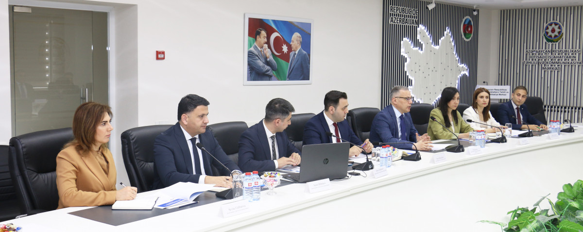 İİTKM-də Məşğulluq Strategiyasının icrası ilə bağlı 2024-cü il üzrə monitorinqin nəticələri müzakirə edilib