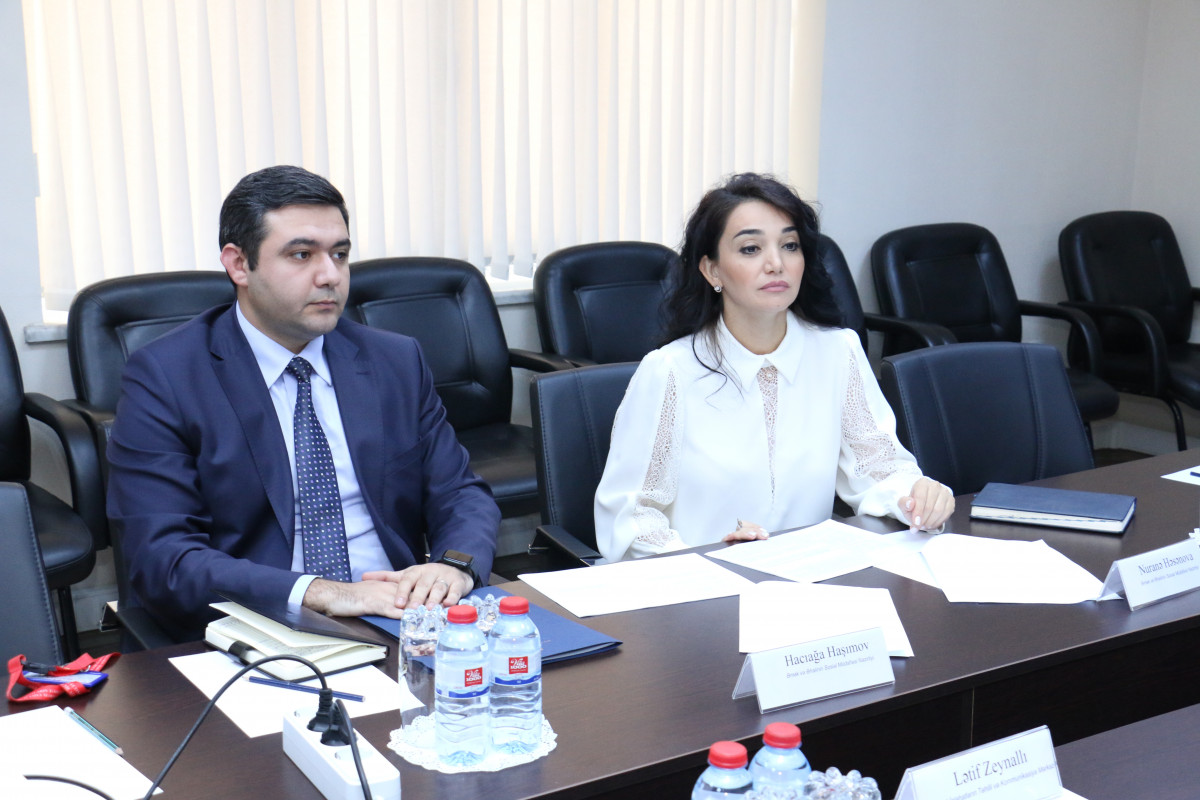 İİTKM-də sosial xidmətin inkişafı üzrə Dövlət Proqramının hədəf göstəriciləri müzakirə olunub