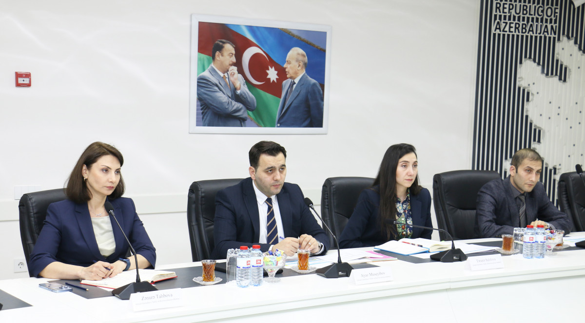 İİTKM-də Mərkəz Bankla 2022-2026-cı illərdə sosial-iqtisadi inkişaf
 Strategiyası müzakirə olunub