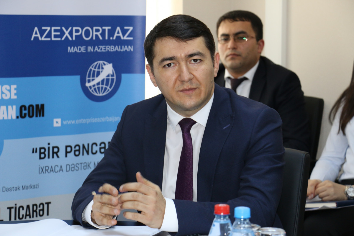 Biznes mühiti və beynəlxalq reytinqlər üzrə Komissiyanın elektron kargüzarlıq sisteminin tətbiqi ilə bağlı təlim keçirilib