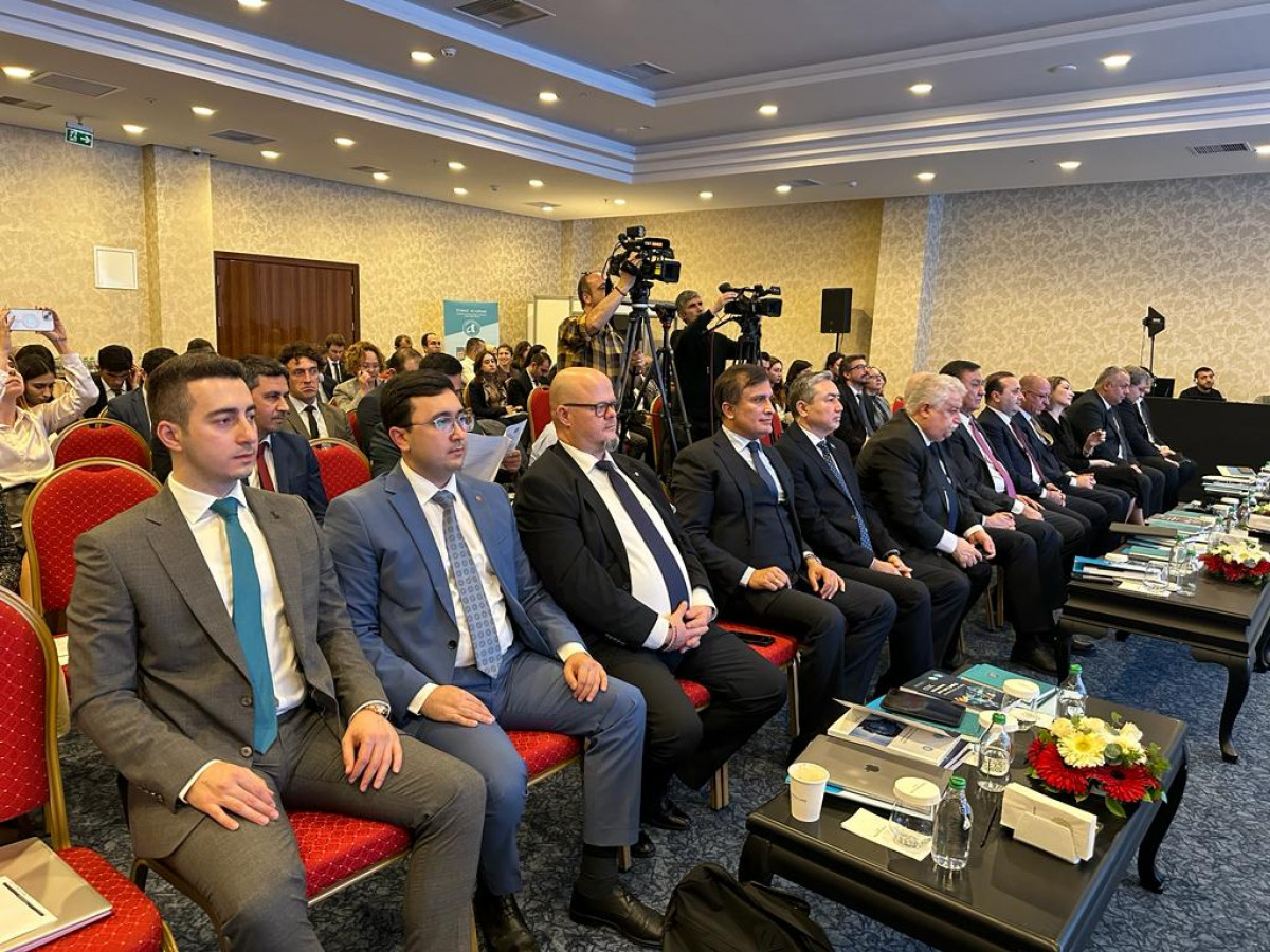 İİTKM-in əməkdaşı Ankarada “Türk İqtisadiyyatları – 2023” hesabatının təqdimatında çıxış edib