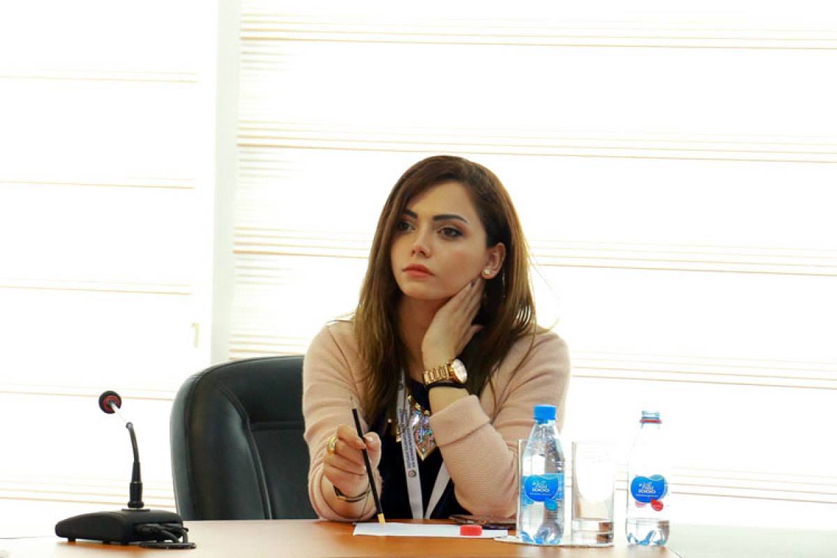 Cortaun Universitetinin professoru İİTKM-də mühazirə oxuyub