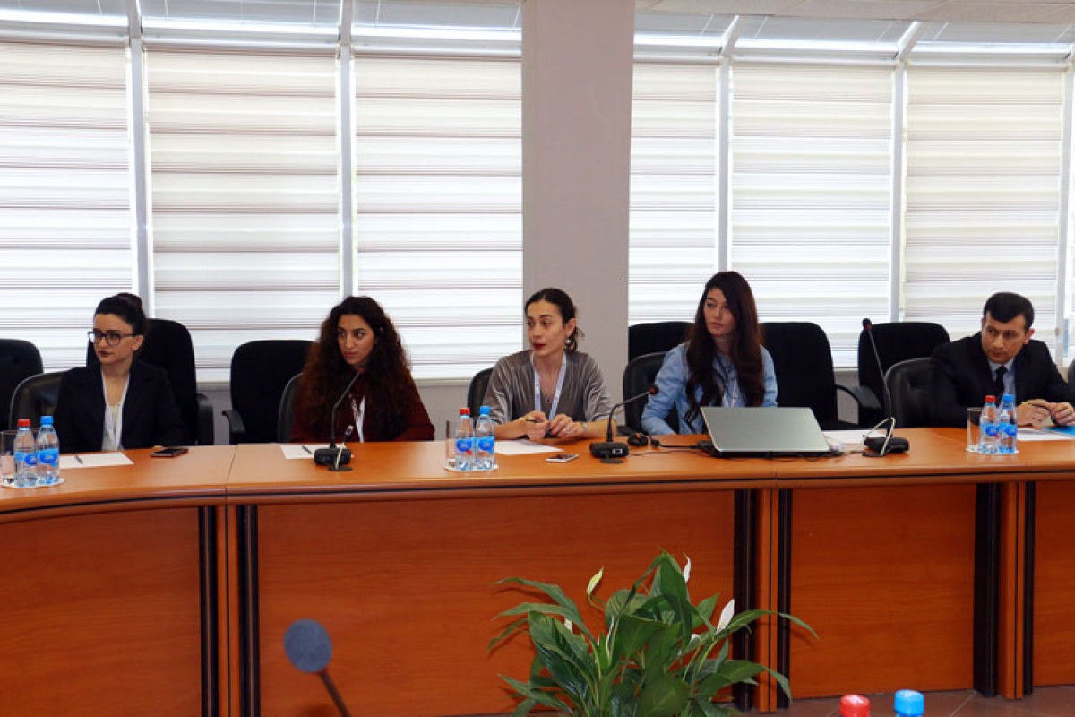 Cortaun Universitetinin professoru İİTKM-də mühazirə oxuyub