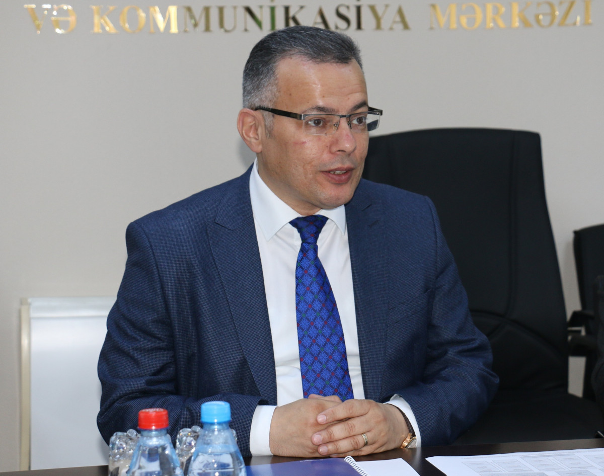 Vüsal Qasımlı Beynəlxalq Məsləhət Komitəsinin vitse-prezidentini qəbul edib