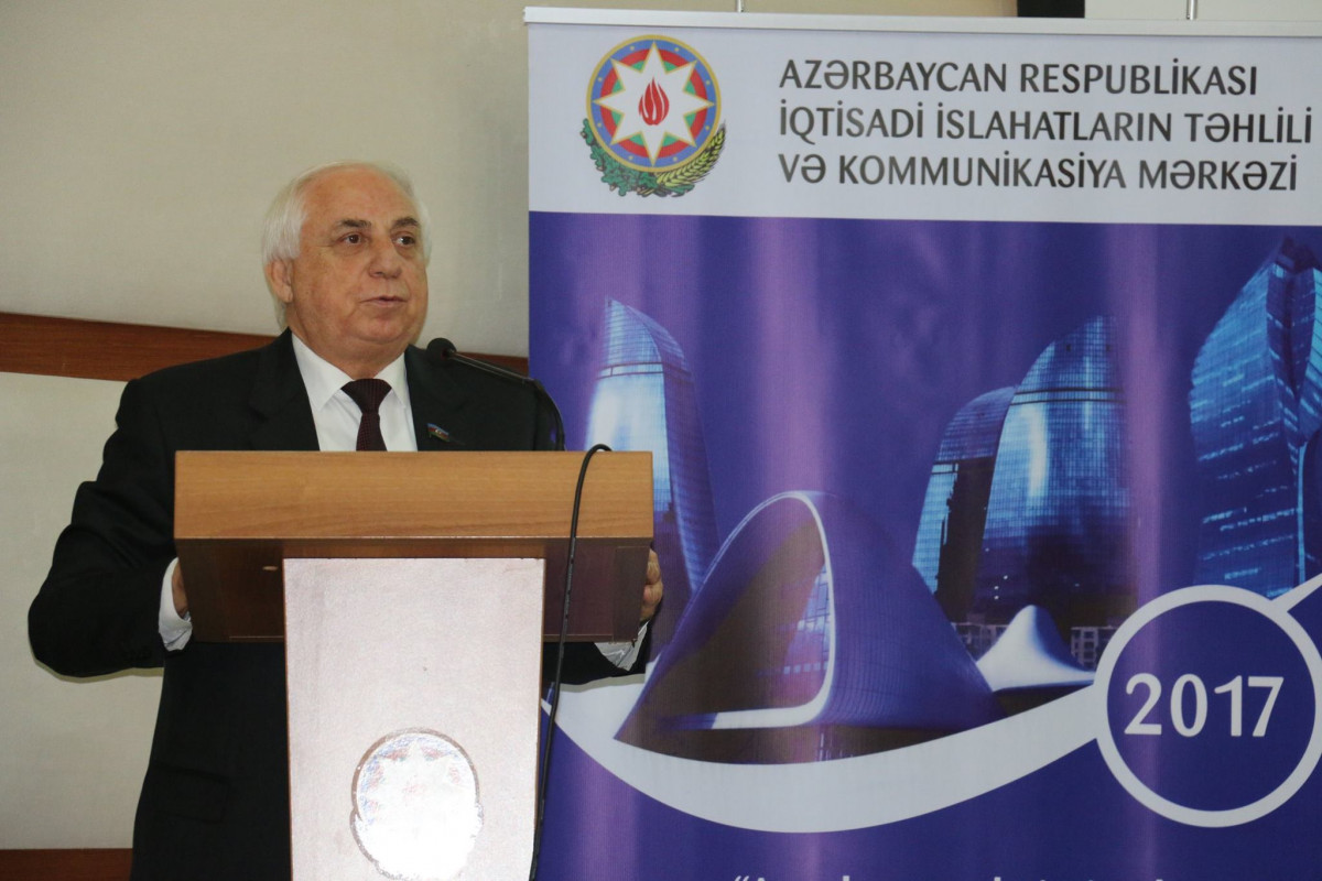 Lənkəranda “Azərbaycanda iqtisadi islahatlar: Nailiyyətlər və perspektivlər” mövzusunda regional ictimai müzakirə keçirilib