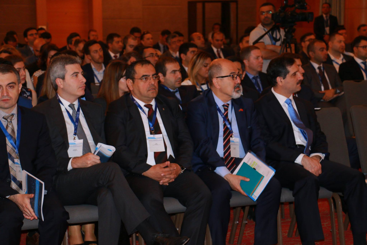 Executive Director of CAERC Vusal Gasimli Delivers Opening Speech at a Conference Organized by the Azerbaijan Banks Association