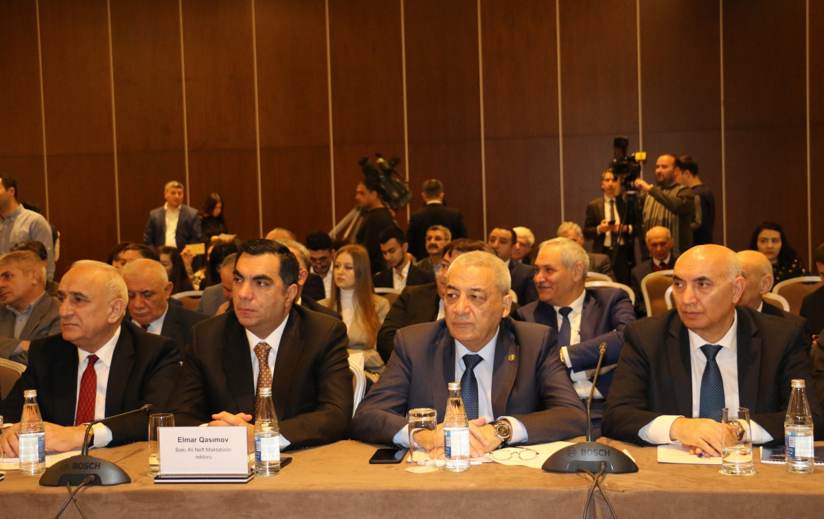 “İnnovasiyalı inkişaf və iqtisadi islahatlar: əqli mülkiyyətin və texnologiyaların kommersiyalaşdırılmasının rolu” mövzusunda konfrans keçirilib
