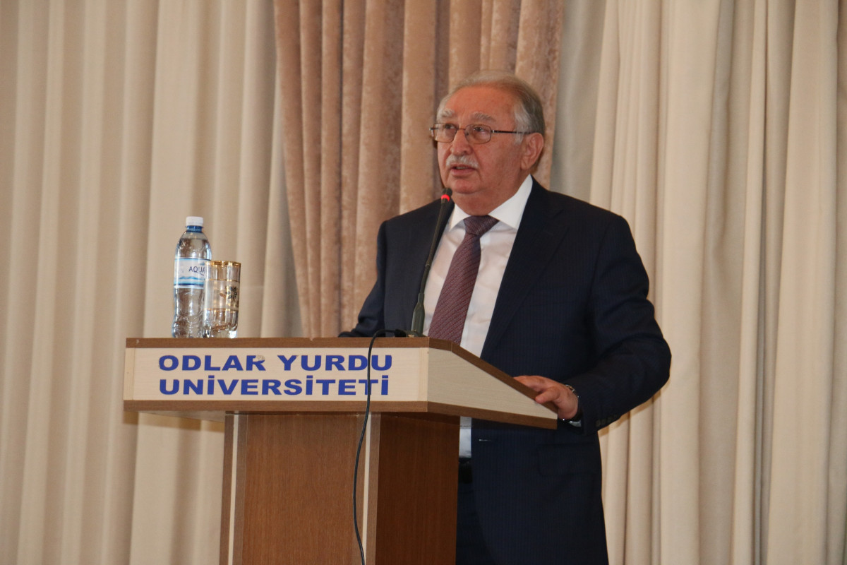 EnterpriseAzerbaijan.com portalı “Odlar Yurdu” Universitetində startap təlimi keçirdi