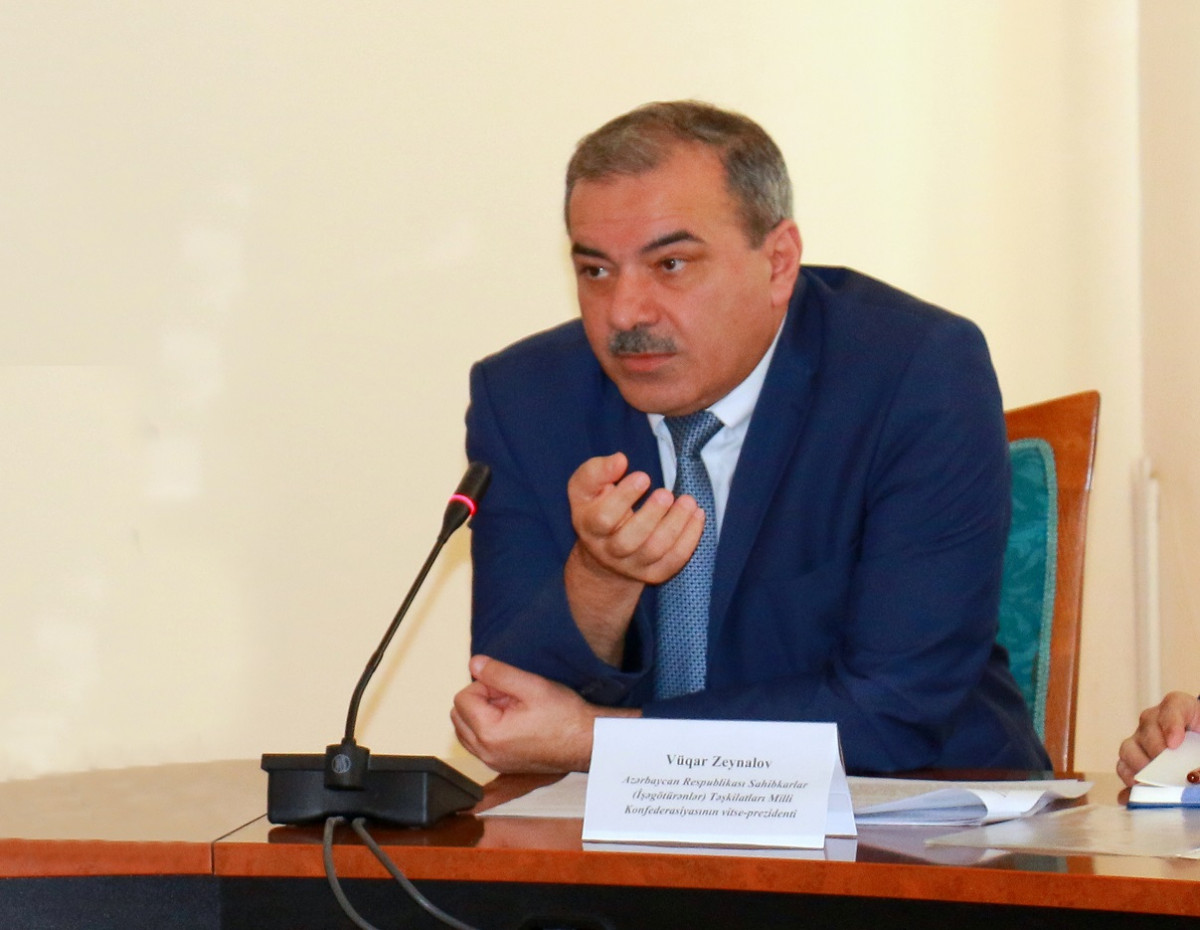 A Roundtable on “Economic Reforms in Azerbaijan: Achievements and Prospects” Held