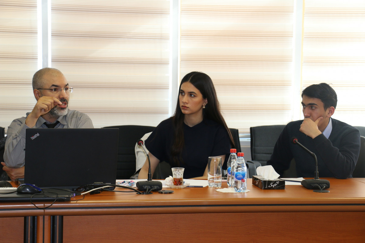 Azexport “Elektron Ticarət” və “İxrac prosedurları” mövzusunda təlim keçirib