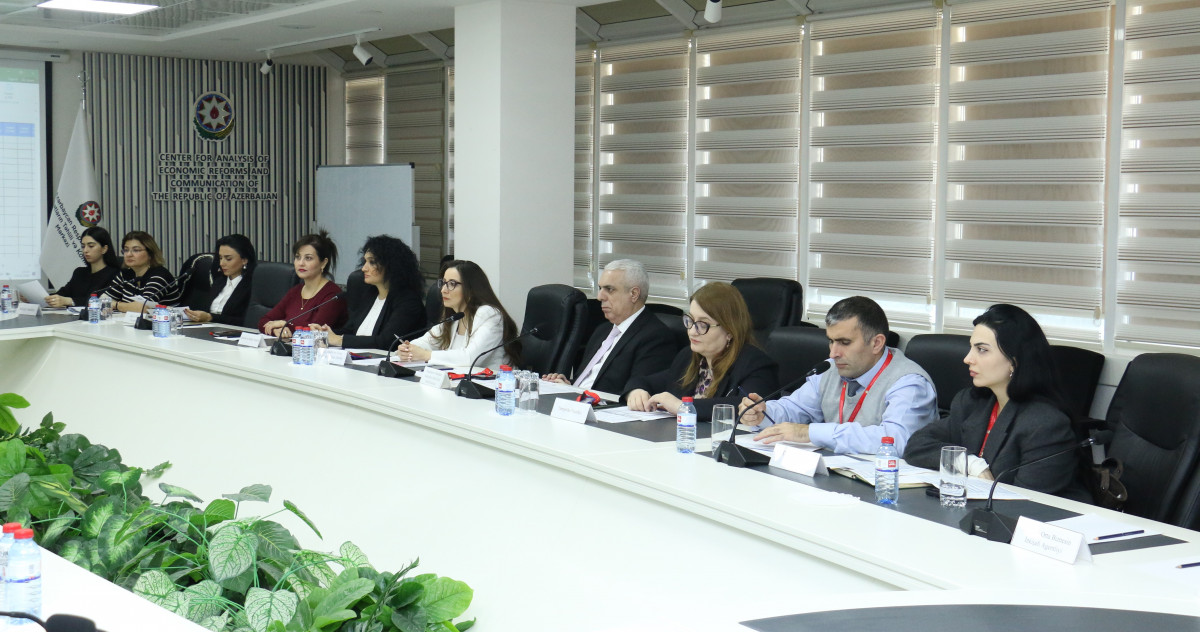 İİTKM-də gender bərabərliyi üzrə Milli Fəaliyyət Planına dair indikativ planlama məsələləri müzakirə olunub