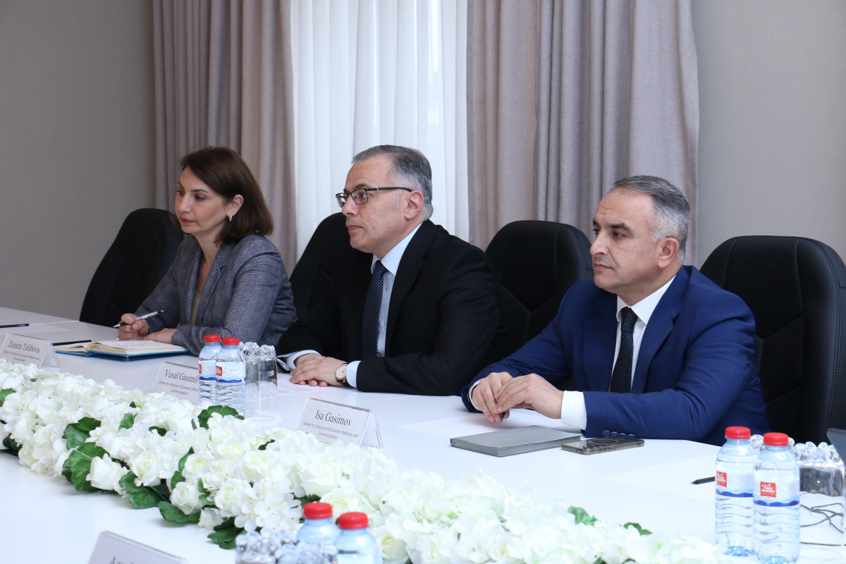 İİTKM-də “The Coca-Cola Company” nümayəndələri ilə görüş keçirilib