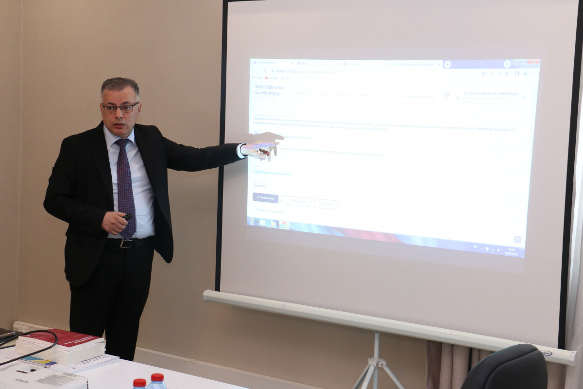 Vüsal Qasımlı İbn Haldun Universitetinin nümayəndələri ilə görüşüb