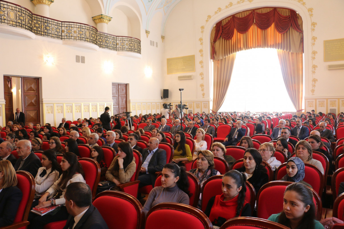 Public Lecture on Economic Reforms Held at Azerbaijan State Pedagogical University
