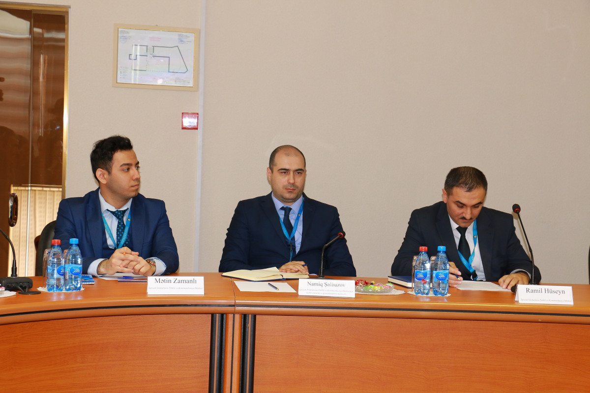 Strategic Roadmaps Discussed in a Scientific Context