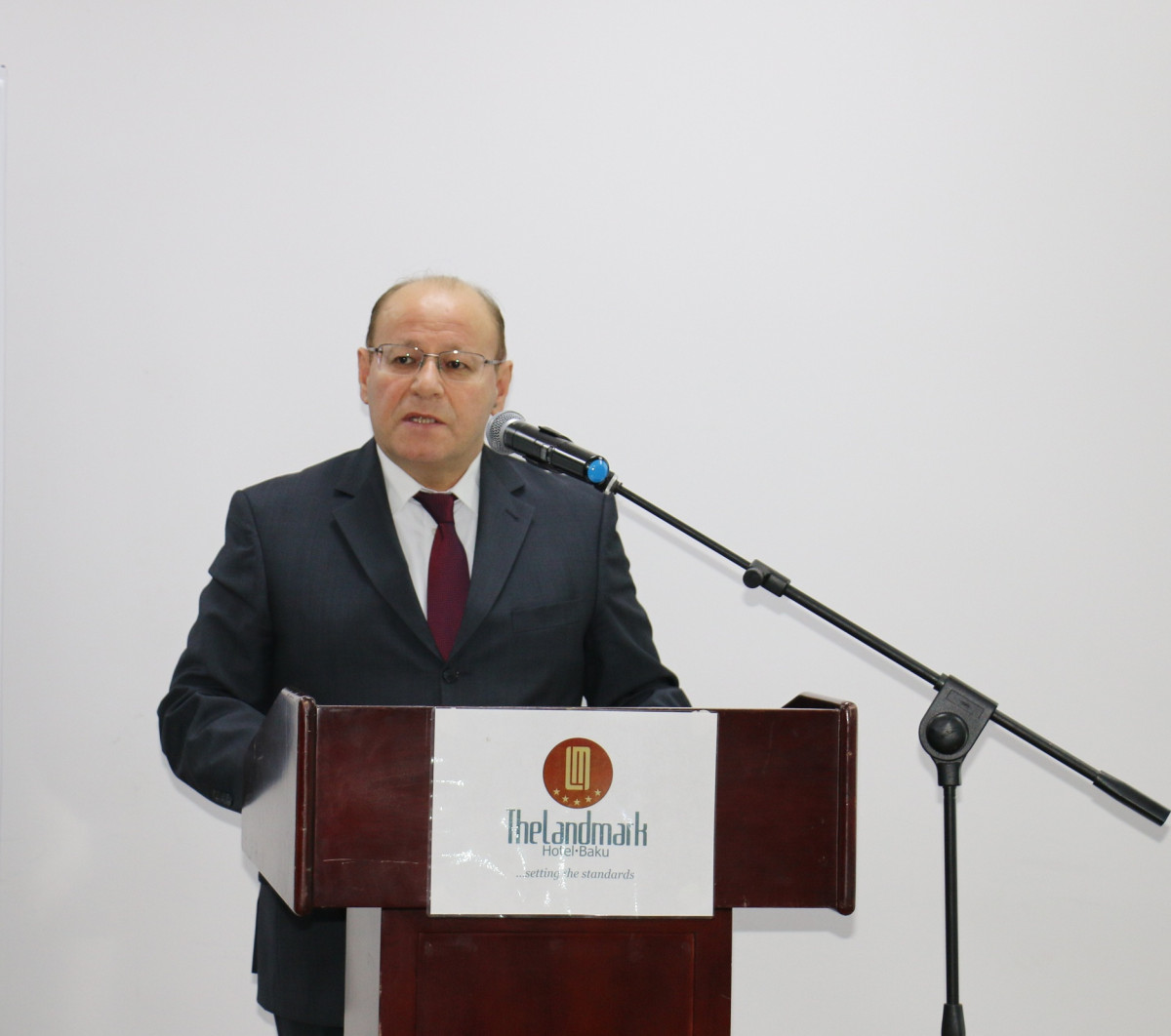 “Biznes islahatları” mövzusunda seminar keçirilib