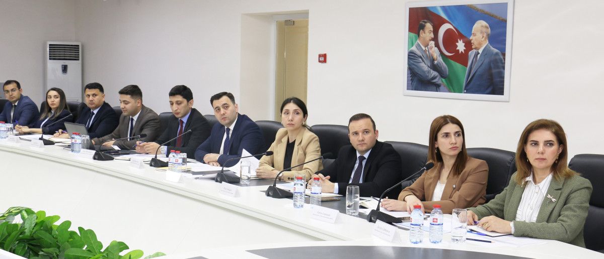 İİTKM-də avtomobil yollarında görülən işlərin əlaqələndirilməsinə dair Vahid Fəaliyyət Planı ilə bağlı görüş keçirilib