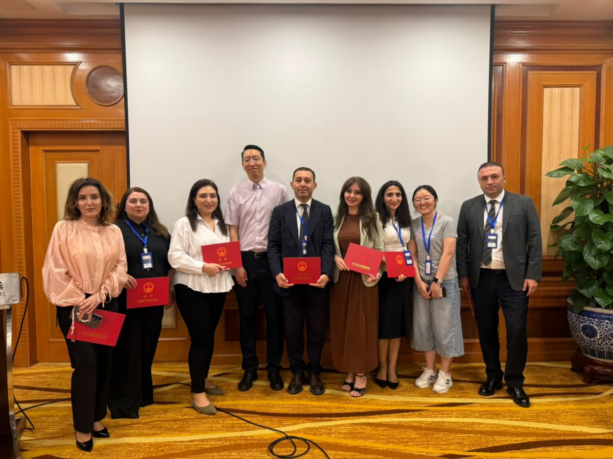 İİTKM-in əməkdaşı Çində beynəlxalq seminarda iştirak edib
