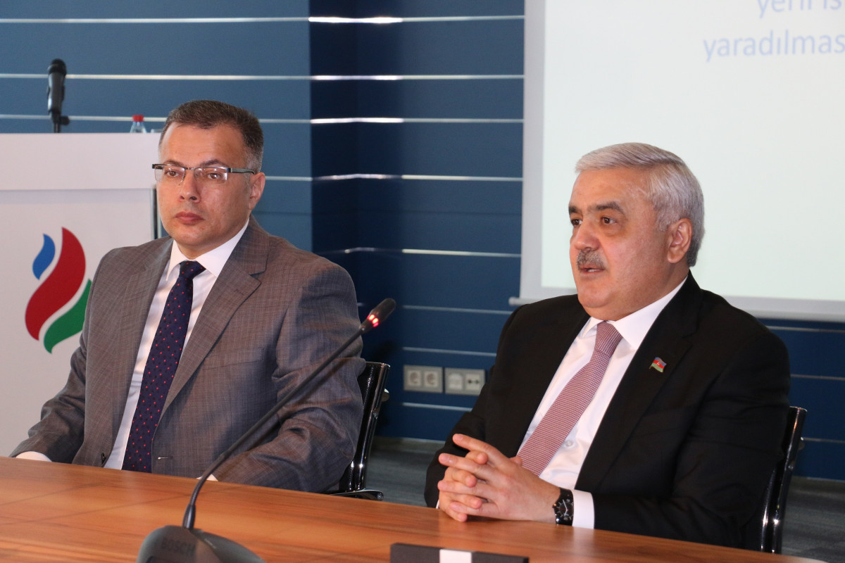 SOCAR və İqtisadi İslahatların Təhlili və Kommunikasiya Mərkəzi kiçik və orta sahibkarların dəstəklənməsi ilə bağlı anlaşma memorandumu imzalayıb